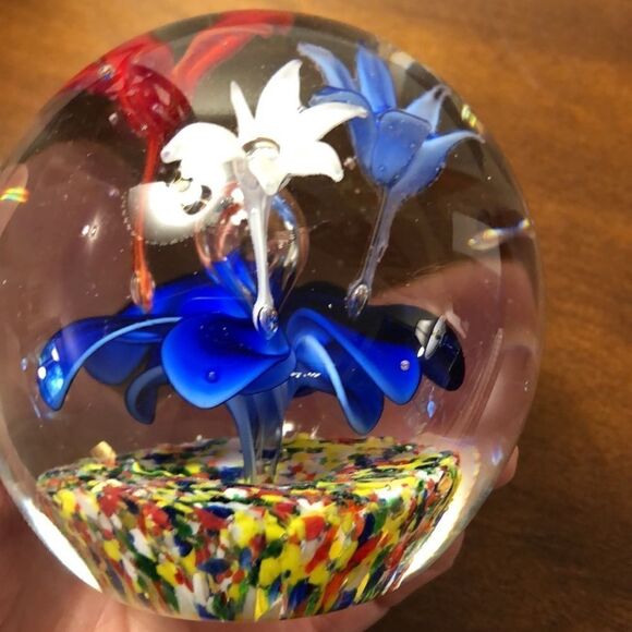 Glass paperweight 3 1/2” x 3” - Picture 7 of 15